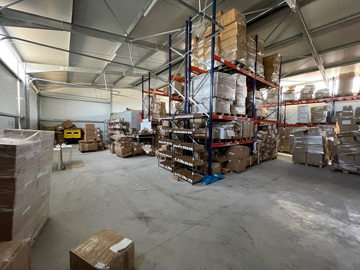 
Verdun, local industriel de 330 m²
