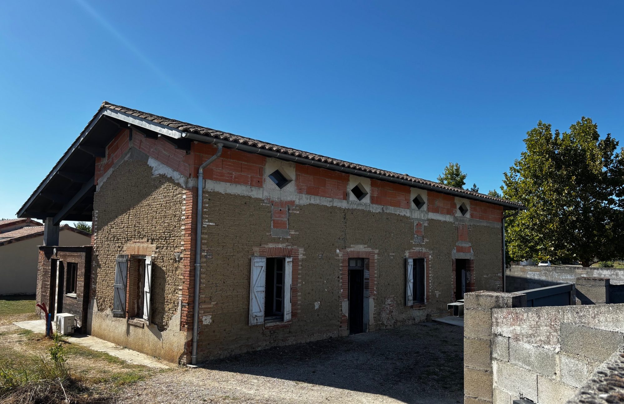Espace réservé